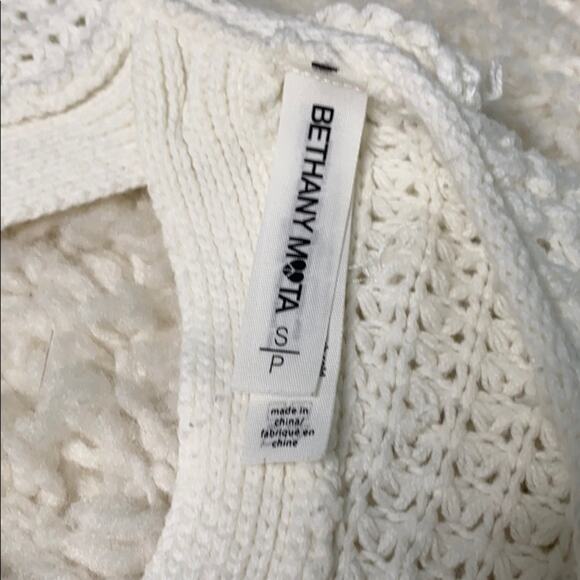 Bethany Mota Oversized Open Back Sweater W9 - Picture 5 of 6